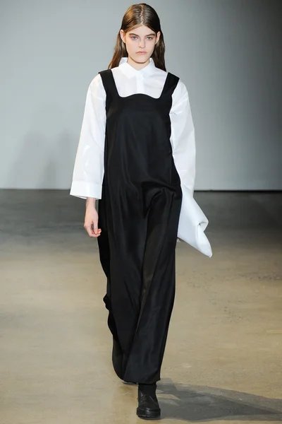 Look 7